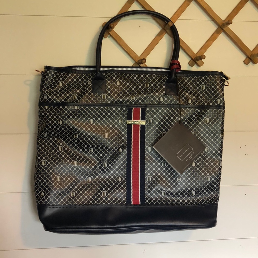 Tommy Hilfiger luggage